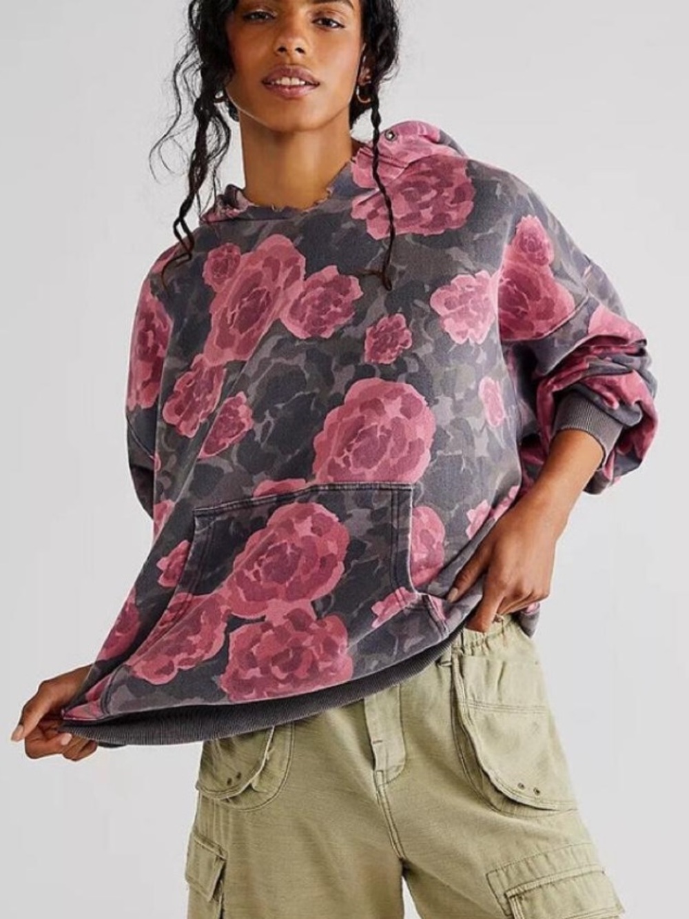 Free People We The Free It’s A Vibe Printed Hoodie Pink Rose Camo NWT Size Small